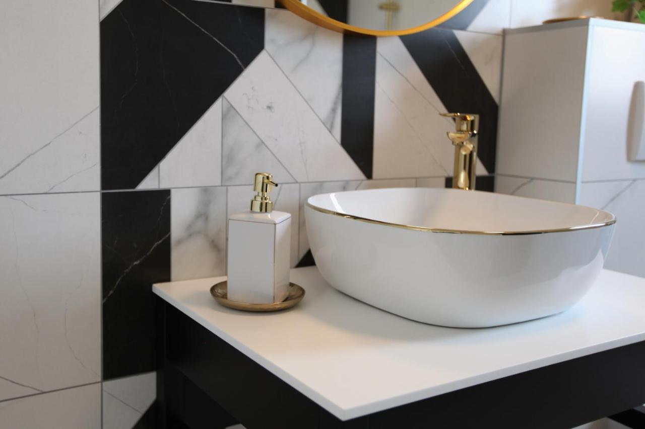 Apartments One تروغير المظهر الخارجي الصورة